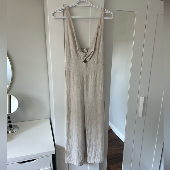 Cream Linen Style Romper/Jumpsuit - Picture 1 of 6